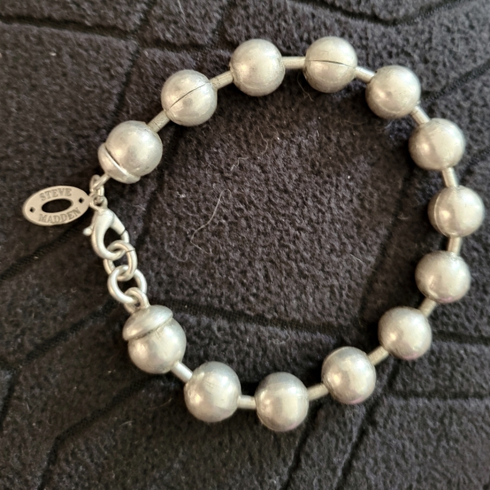 Vintage 1990s Steve Madden Silver Beaded Bracelet